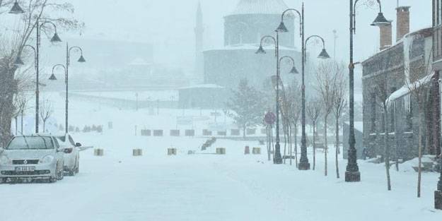 Bolu’da yarın okullar tatil mi? 22 Mart Salı Bolu Valiliği kar tatili açıklaması yaptı mı?