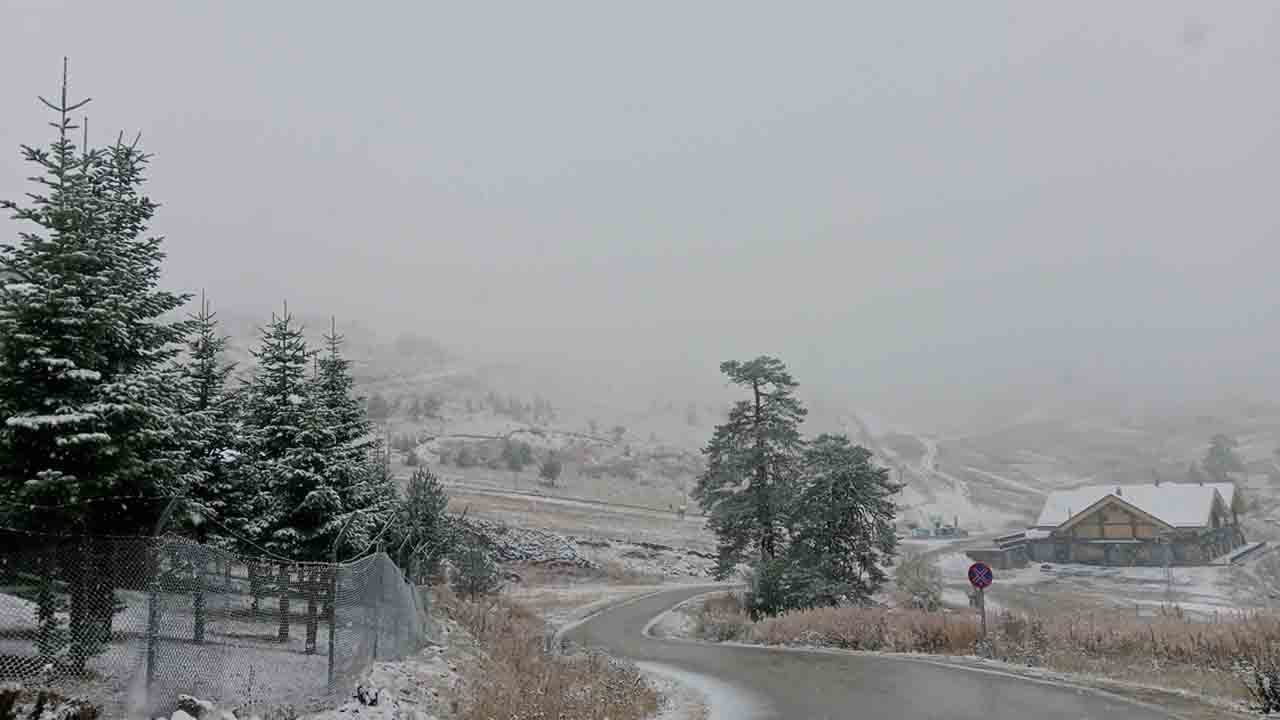 Bolu’ya kar yağdı