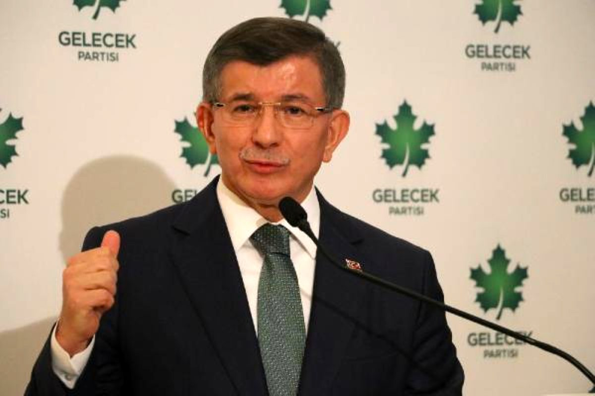 Bomba iddia! Davutoğlu, o hamle için hazırlık yapıyor