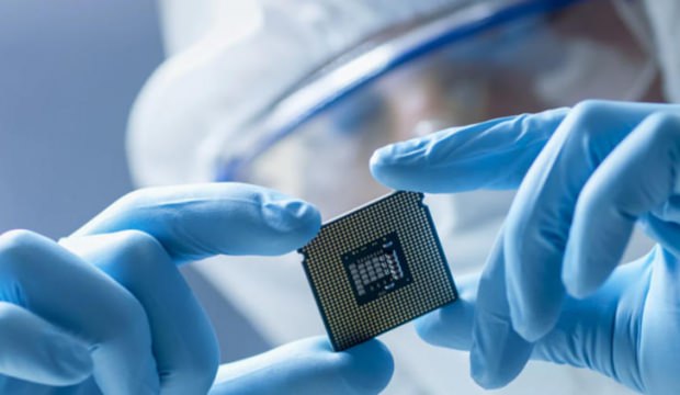 Bomba söylenti: 'Minik casus çipler'