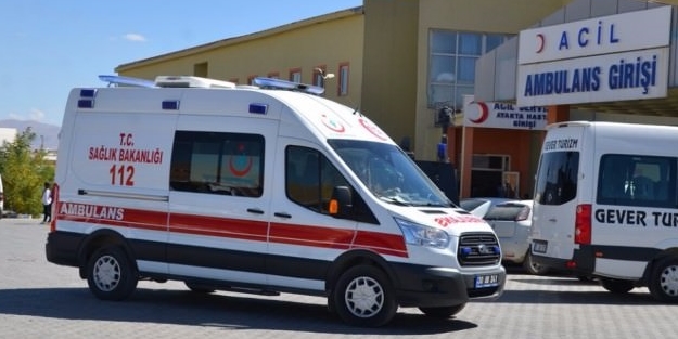 Bomba yüklü araçla saldırı: 18 şehit, 27 yaralı!