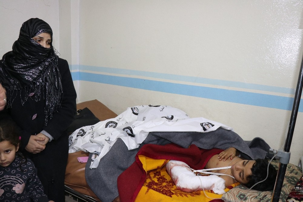 Bombalı saldırılarda yaralanan sivillerin tedavileri sürüyor 