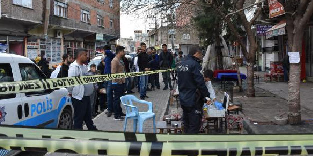 Borç tartışmasında arkadaşı tarafından öldürüldü