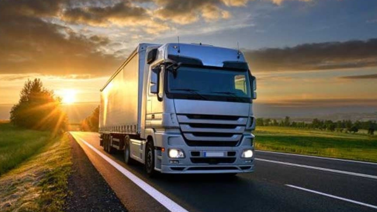 Borca battı, haciz geldi: Dev nakliye şirketi iflas etti!