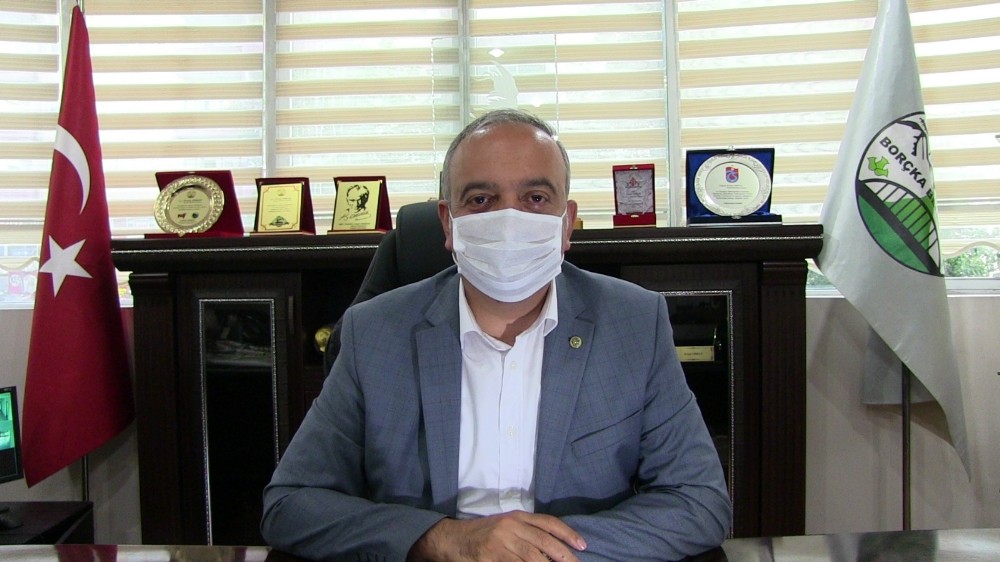 Borçka Korona virüs’te 2. dalgayı da atlattı 