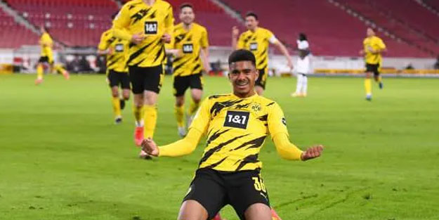 Borussia Dortmund 3 puanı söke söke aldı