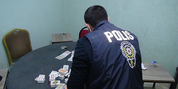 Boş dairede yakalanan 8 kişiye yaklaşık 40 bin TL ceza yazıldı