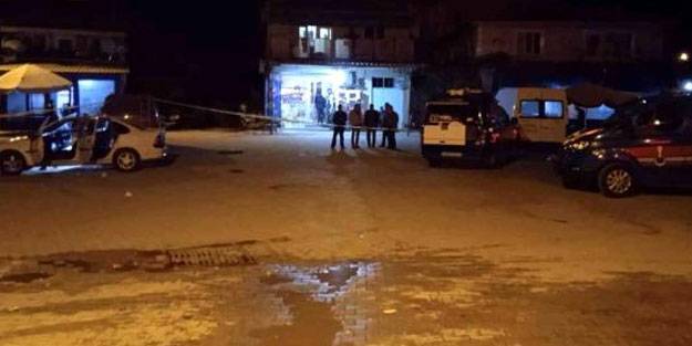 Boşanan çiftin yakınları dehşet saçtı