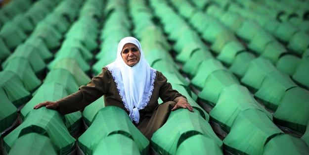 Bosna 8 bin kaybını arıyor