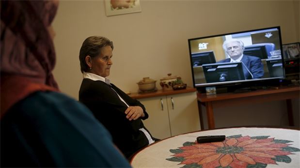 Bosnalı kurban yakınları Karadzic kararından memnun değil
