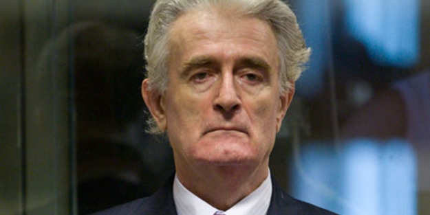 Bosnalı Müslümanlar Karadzic protestosu