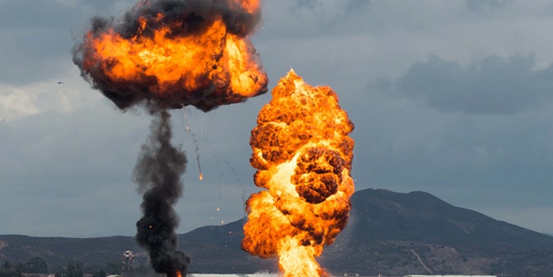 Bosna'ya bombalı saldırı!