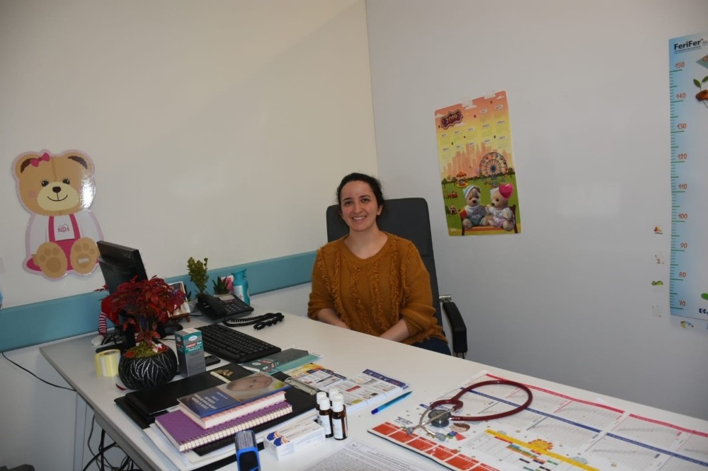 Boyabat’a atanan çocuk doktoru göreve başladı 