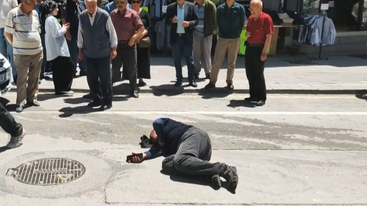 Boyacının ölüm oyunu! Sürekli kendini araçların önüne atıyordu ama kez....
