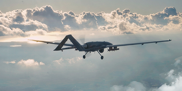 Böyle anlaşma ne görüldü ne duyuldu! Türkiye o ülkeye İHA yapmayı öğretecek