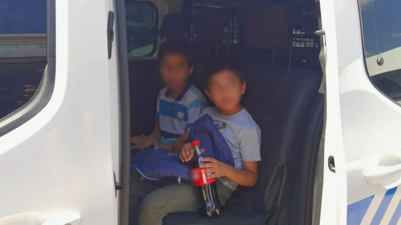 Böyle baba olmaz olsun! Sen insan bile değilsin