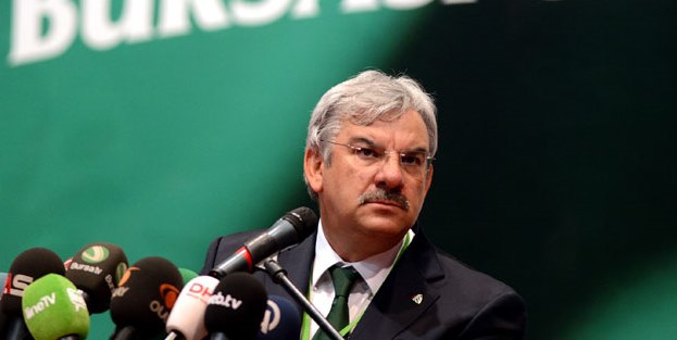 Böyle bir açıklama yaptıysa adam değildir