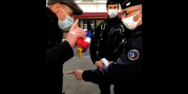 Böyle bir şey Türkiye'de olsa kıyamet kopar!