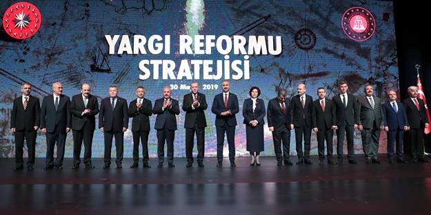 Böyle diyor şair: 