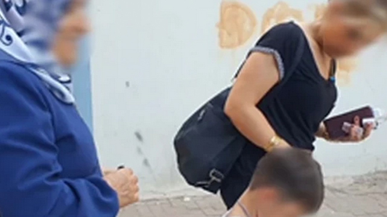 Böyle dolandırıcılık görülmedi! Kendini şeyh olarak tanıttı günde 300 kişi evine geldi!