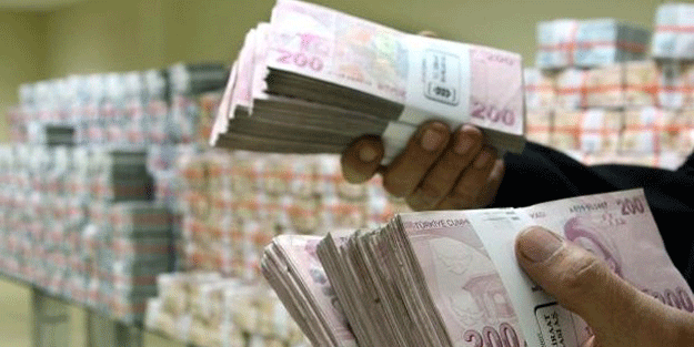 Böyle dolandırıcılık görülmedi...Paralar lüks araçla gidiyordu