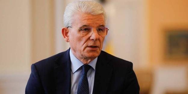 Böyle duyurdu: FETÖ'yü ülkemizde istemiyoruz