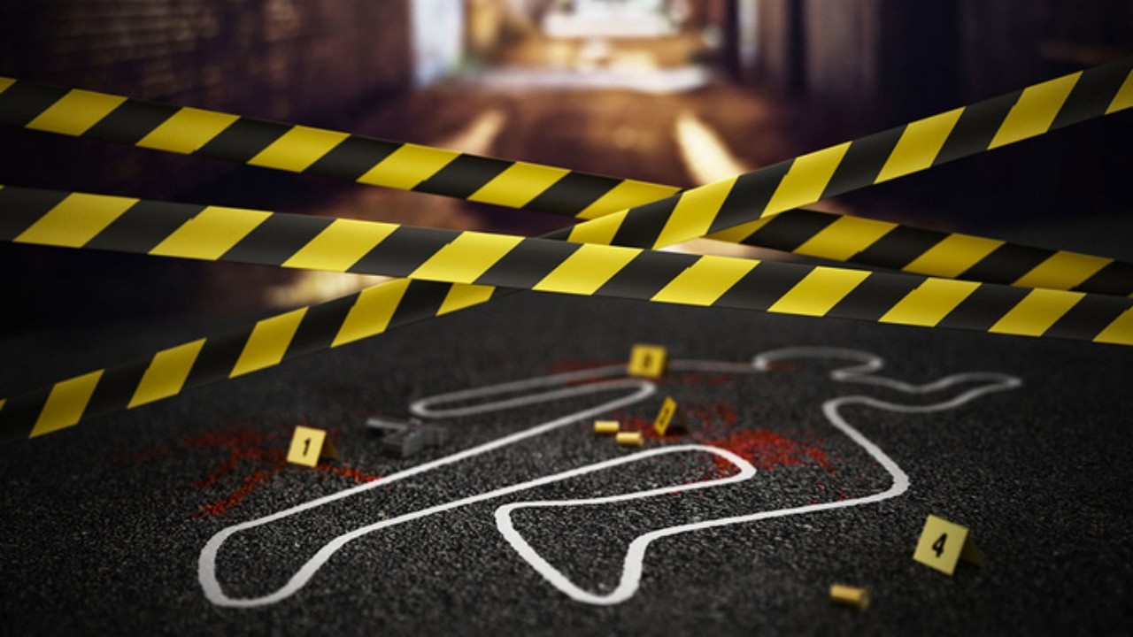 Böyle eş de böyle evlat da olmaz olsun! Oğlu, babasını öldürdü, annesi ise bakın ne yaptı