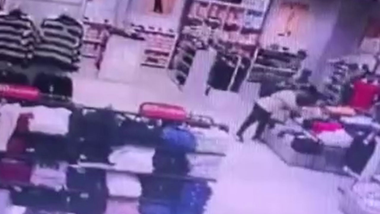 Böyle hırsızlık görülmedi! Mağazalardan çaldı internetten sattı