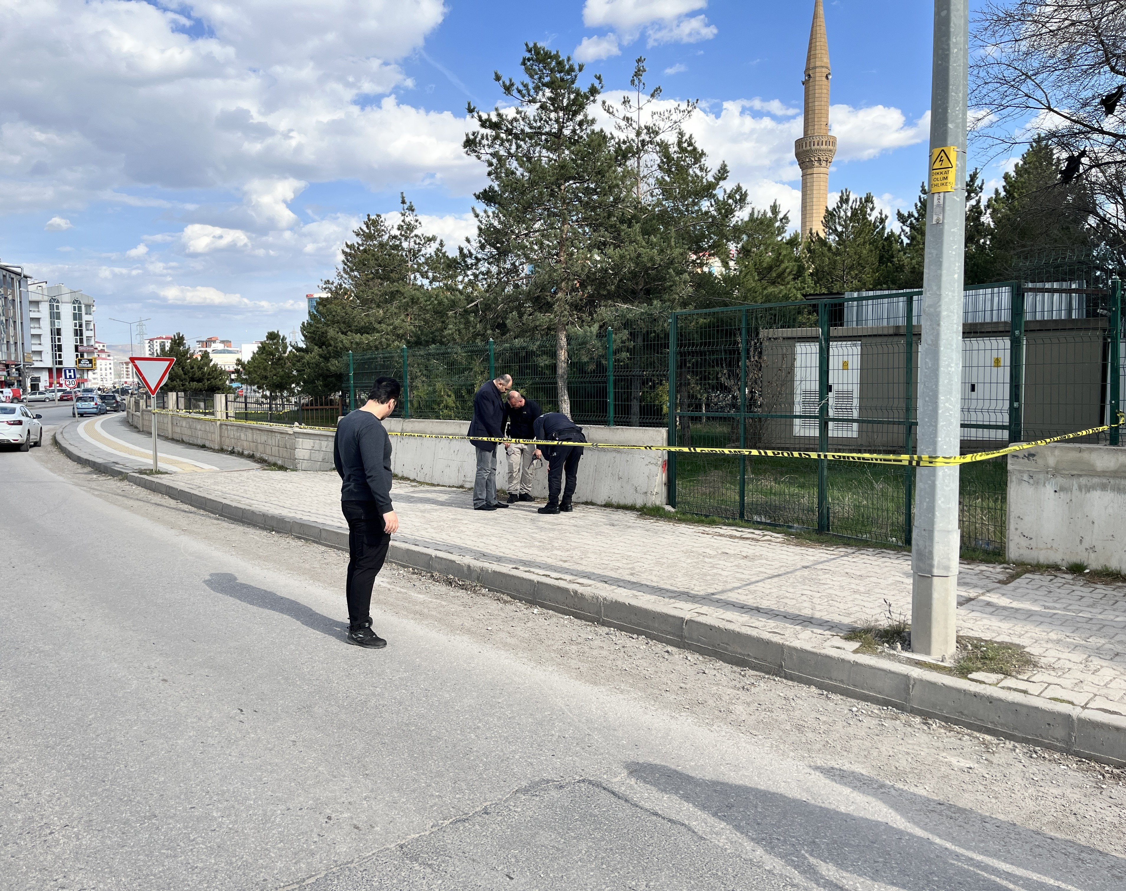 Böyle olayları akıl almıyor! Önce vurdu! Sonra rehin aldı!