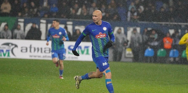 Böyle öz eleştiri görülmedi gerçekten! Tamamen aptalca: Rize'nin İngilizi işte böyle konuştu...