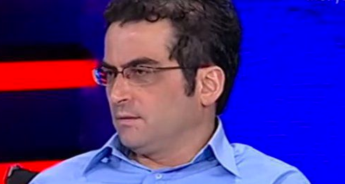 Böyle rezillik görülmedi! “Vıcık vıcık” yazı döktürüyorlar