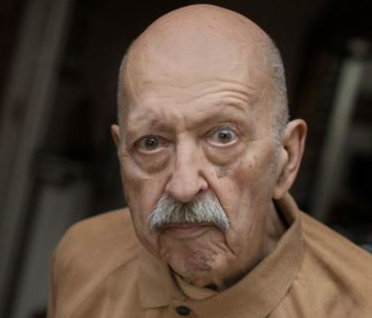 Böyle utanmazlık görülmedi! Tüh sana ihtiyar