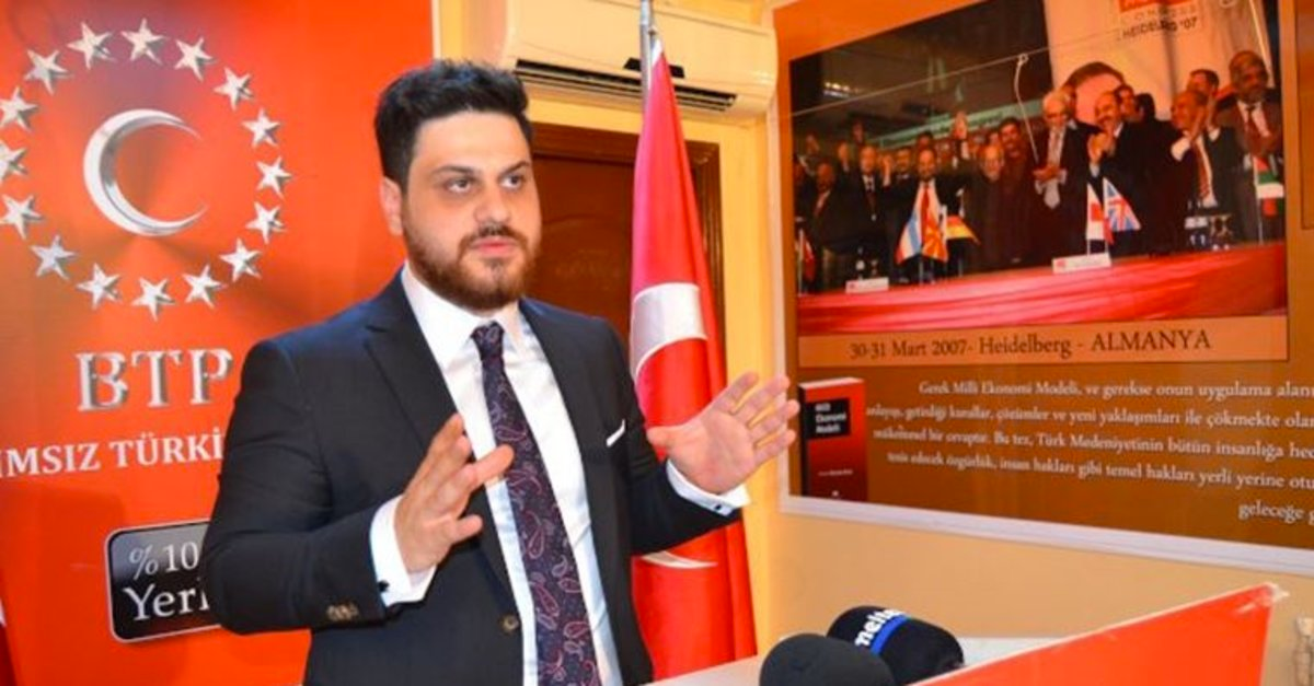 Böyle yalakalık görülmedi! Okuyanların ağzı açık kaldı