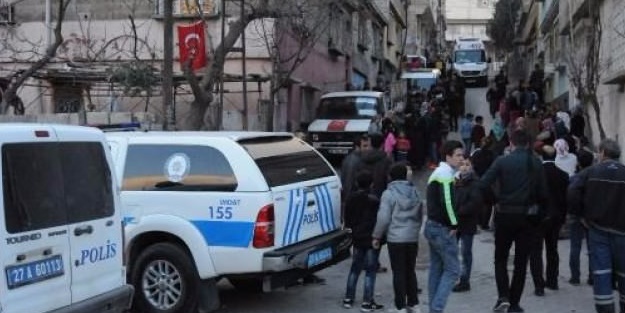 Boynuna salıncak ipi dolanan çocuk öldü