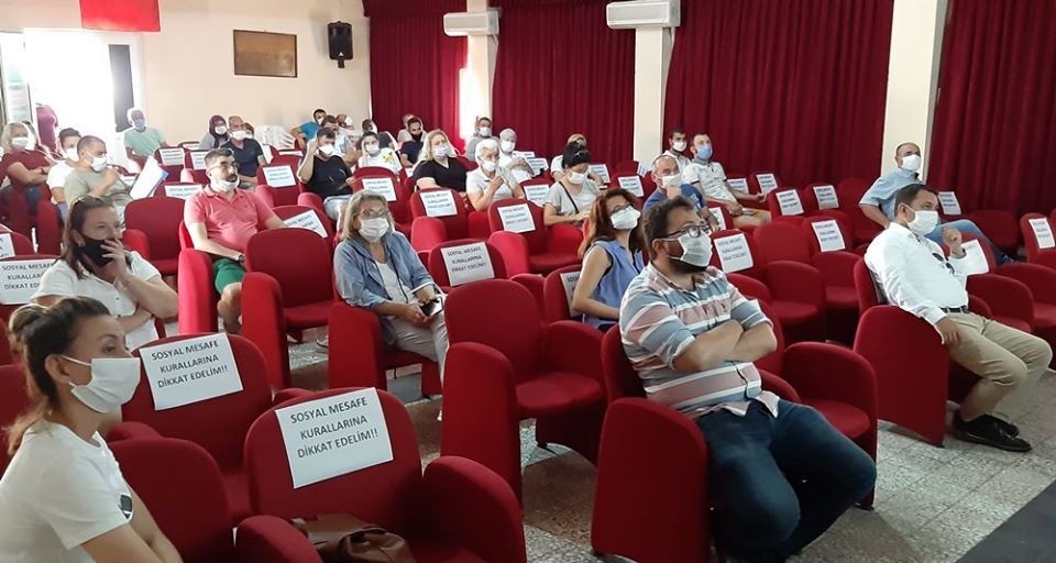 Bozcaadalı işletmecilere Covid-19 eğitimi 