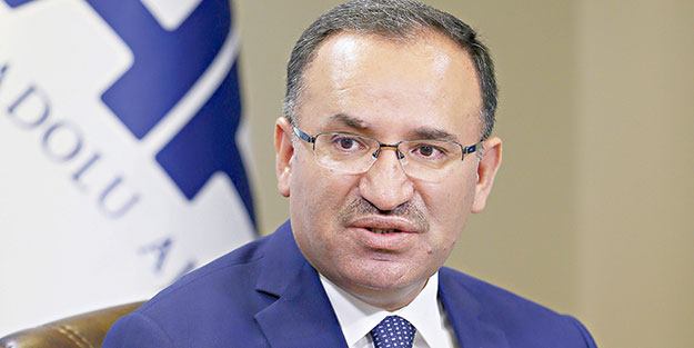 Bozdağ: AB’liler aşırılıkta birbirleriyle yarışıyorlar