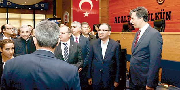Bozdağ: FETÖ dosyası en sağlam dosya
