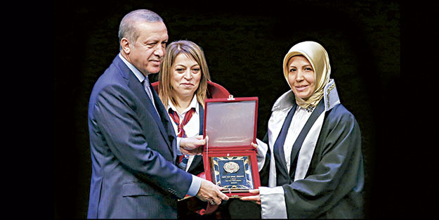 Bozdağ: Türk yargısı ilk defa darbecilere biat etmedi
