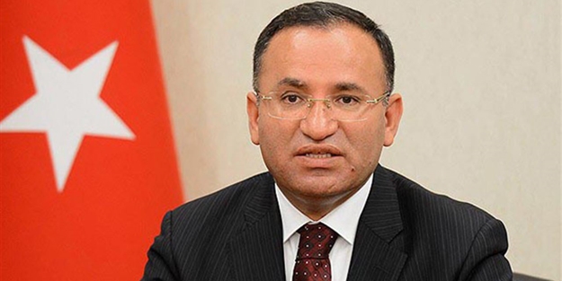 Bozdağ: Türkiye’yi eleştirenleri İsrail’i kınamaya, İsrail’e karşı tavır komaya çağırıyorum