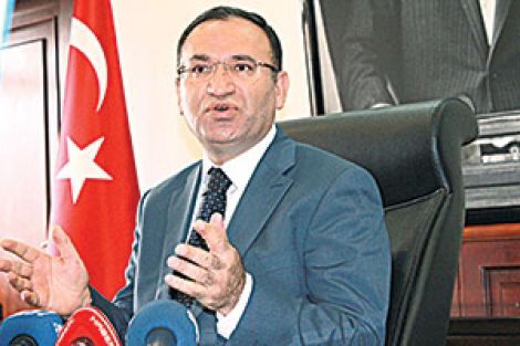Bozdağ: Yeni anayasa defterini kapatmadık