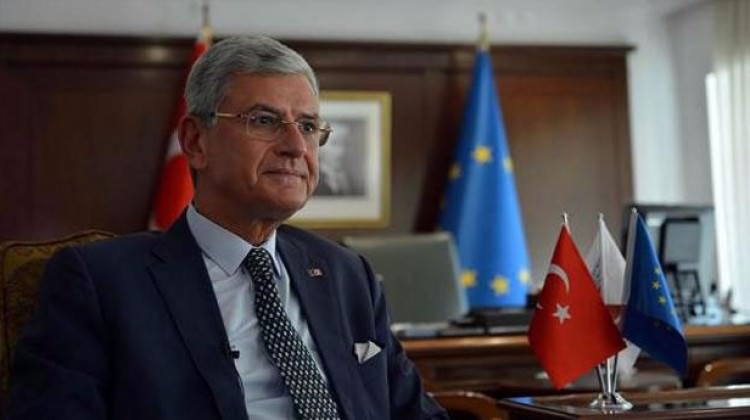 Bozkır: Vizeler kalkmazsa anlaşmayı feshederiz