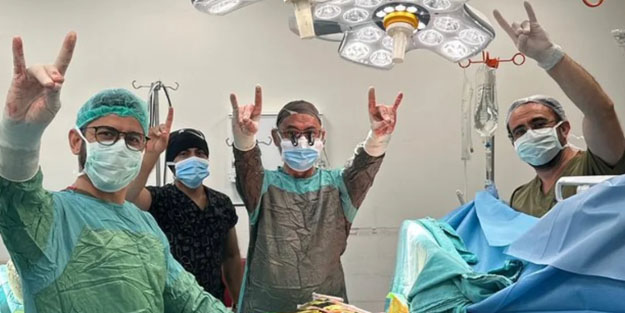 Bakın ne yaptılar... TTB'den bozkurt işareti yapan doktorlara tepki!