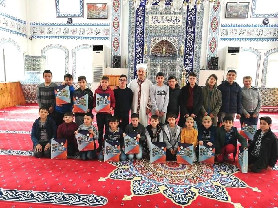 Bozüyük’te ‘Camiyi seviyoruz namazla buluşuyoruz’ projesi tamamlandı 