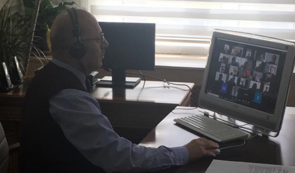 Bozüyük’te okul müdürleriyle online toplantı 