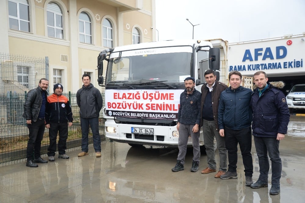 Bozüyük’te toplanan yardımlar AFAD’a teslim edildi 