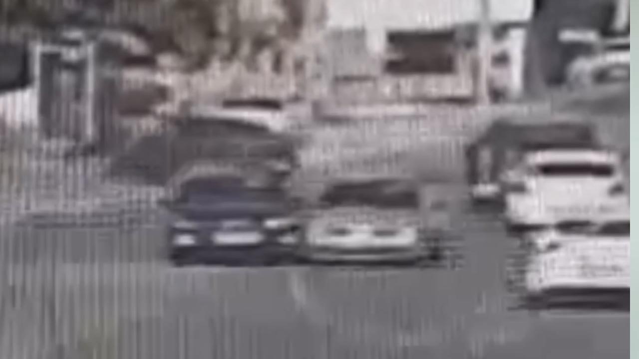 Bozyazı'da husumetli aileler trafikte çarpıştı