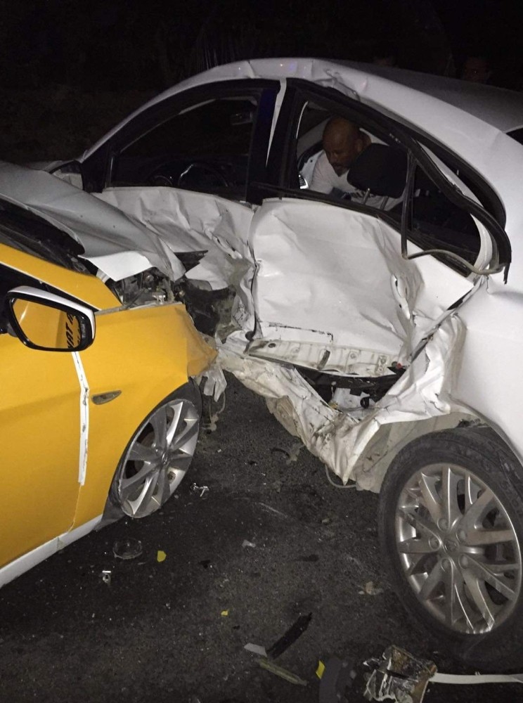 Bozyazı’da trafik kazası: 3 yaralı 