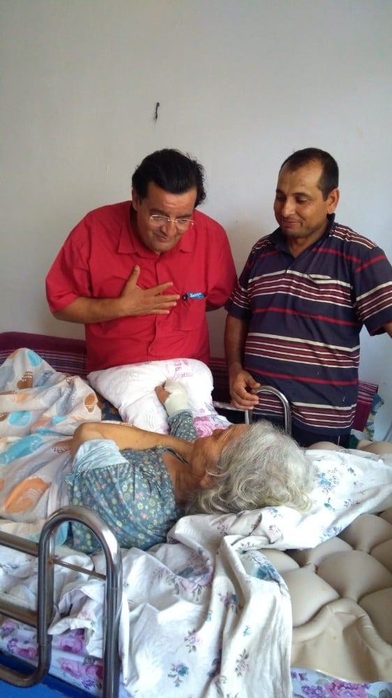 Bozyazı’da yaşlı ve bakıma muhtaç hastalara bayram ziyareti 