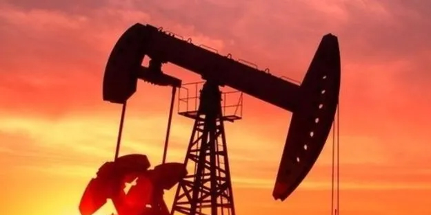Brent petroldeki yön arayışı sürüyor, akaryakıt sektörü merakla bekliyor: Brent petrol ne kadar, kaç dolar?