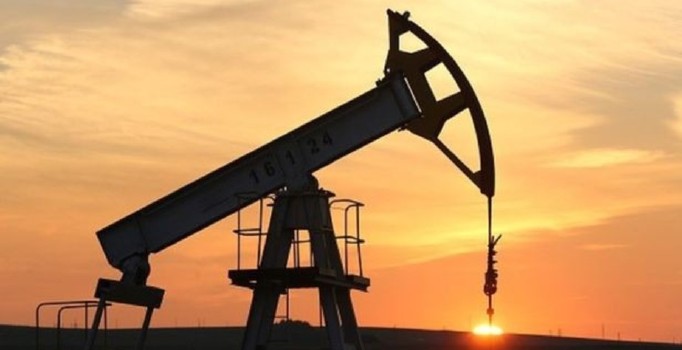 Brent petrolün varili 67 doların üzerinde seyrediyor